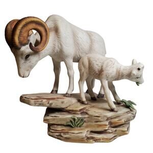 1984 Homco Masterpiece Porcelain Big Horn Sheep Ram & Lamp Figurine